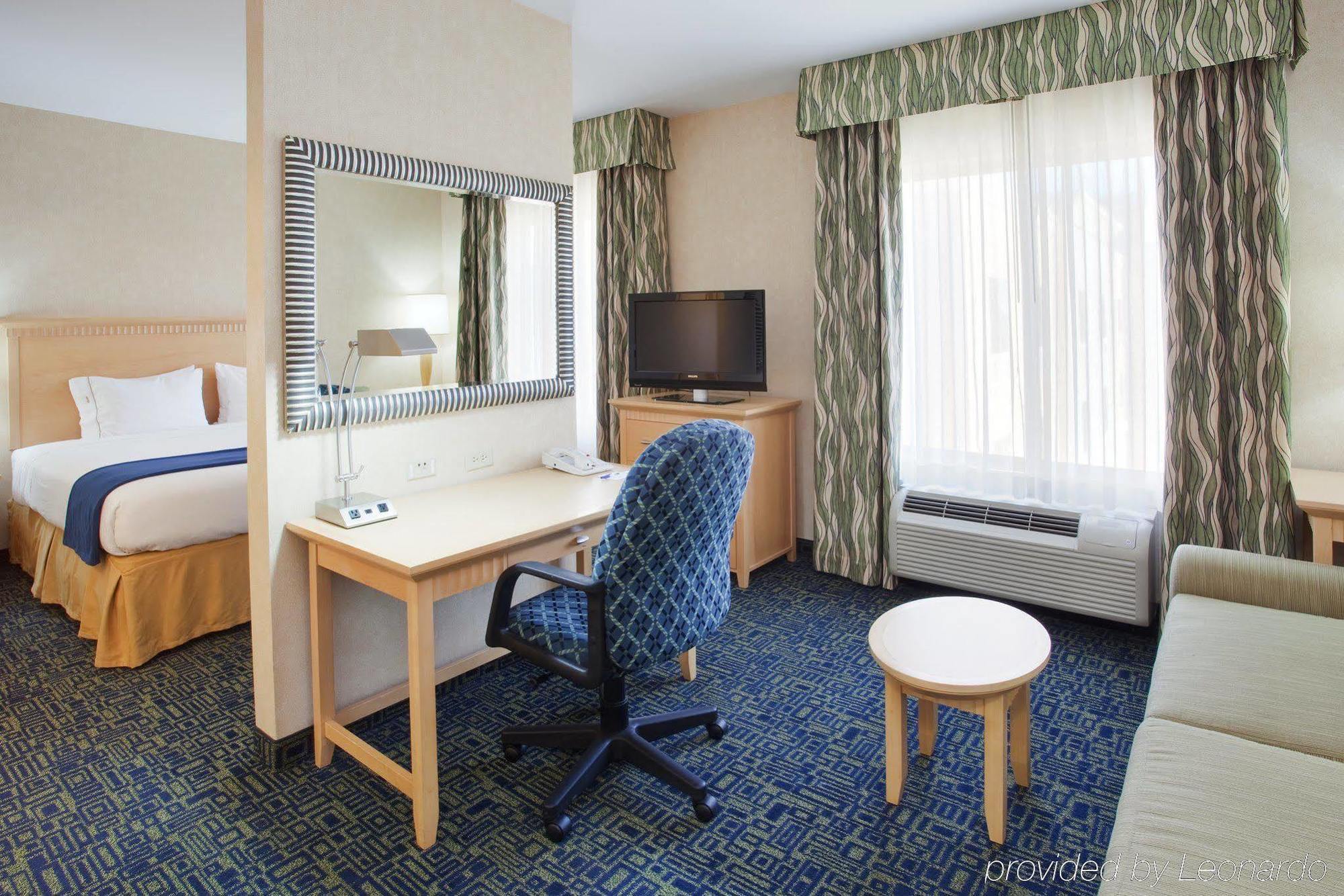 Holiday Inn Express Hotel & Suites Sacramento Airport Natomas, An Ihg Hotel Номер фото